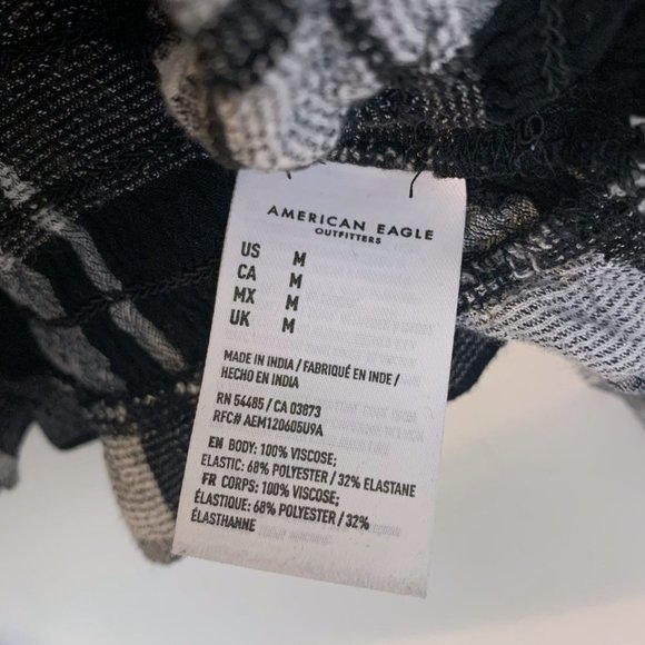 [SOLD] American Eagle Plaid Crop Top - Picture 5 of 7